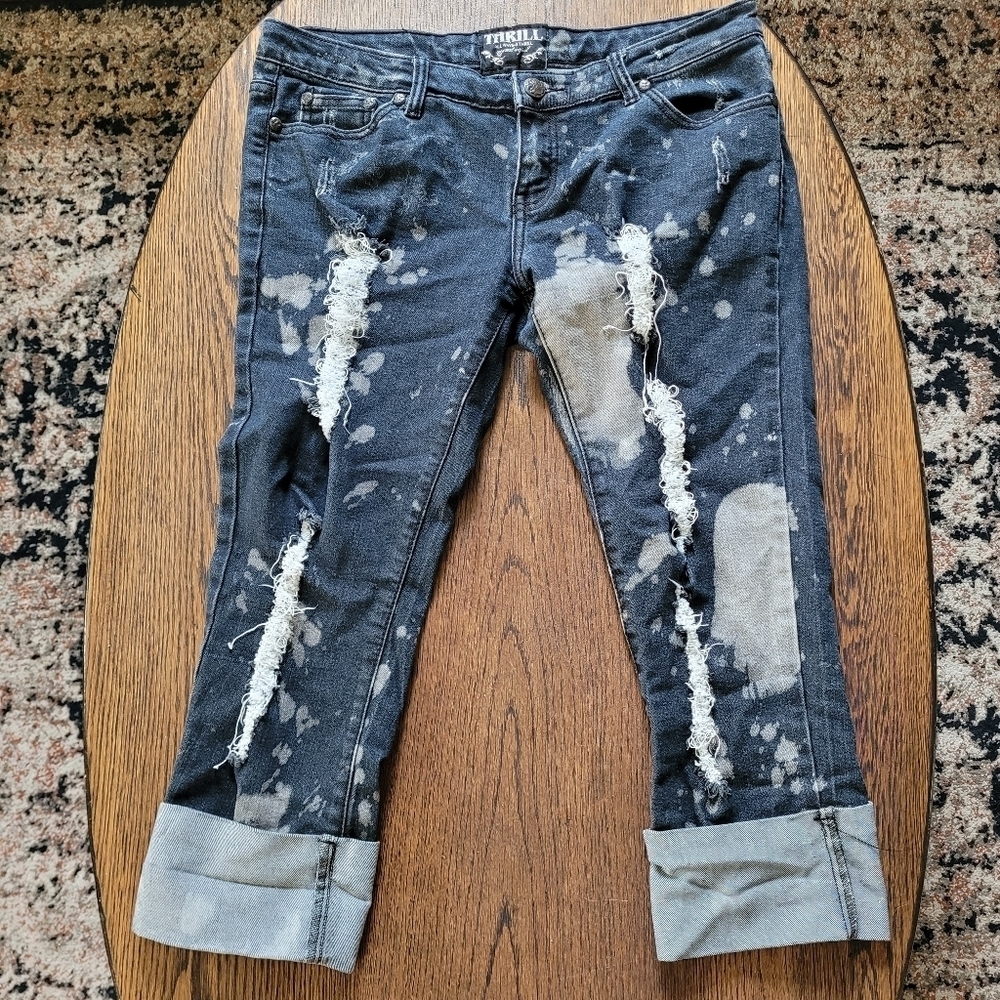 Thrill Distressed Acid Dyed Cropped Capri Jeans Size Junior's 11